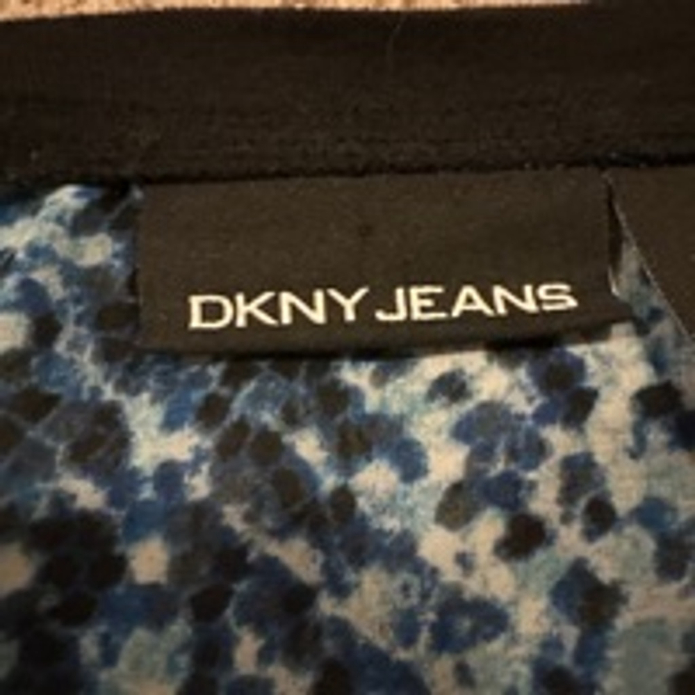 Women's DKNY Jeans Top Size M Blue and Black Long Sleeve - Picture 2 of 7